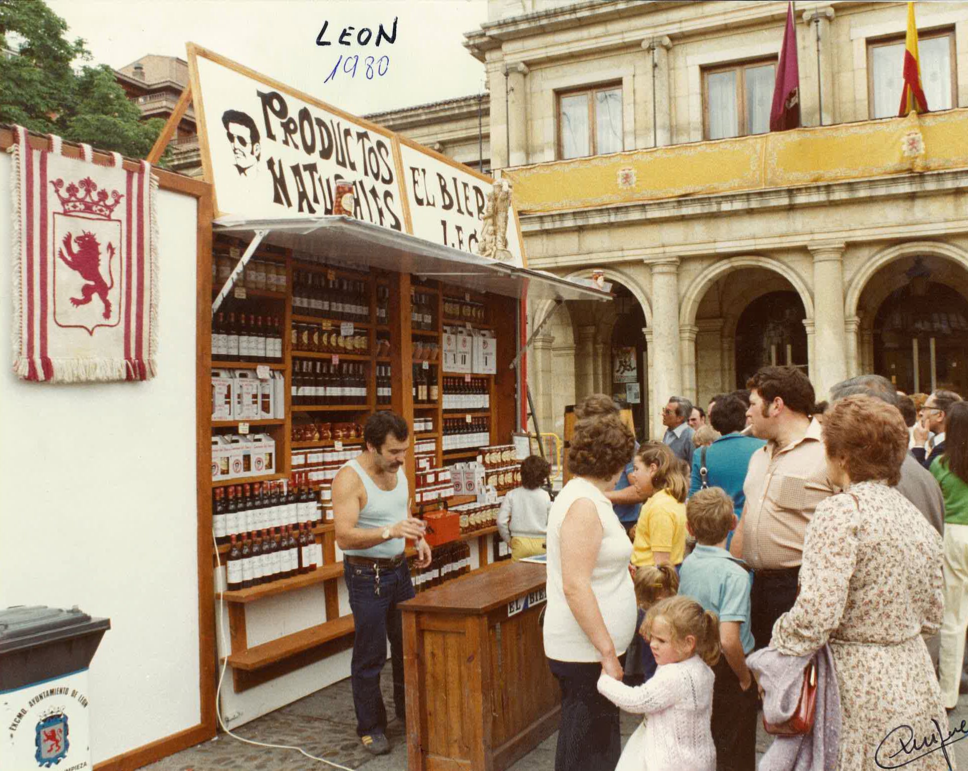 En este momento estás viendo #50AñosATope: el camión de Prada, marketing hace décadas