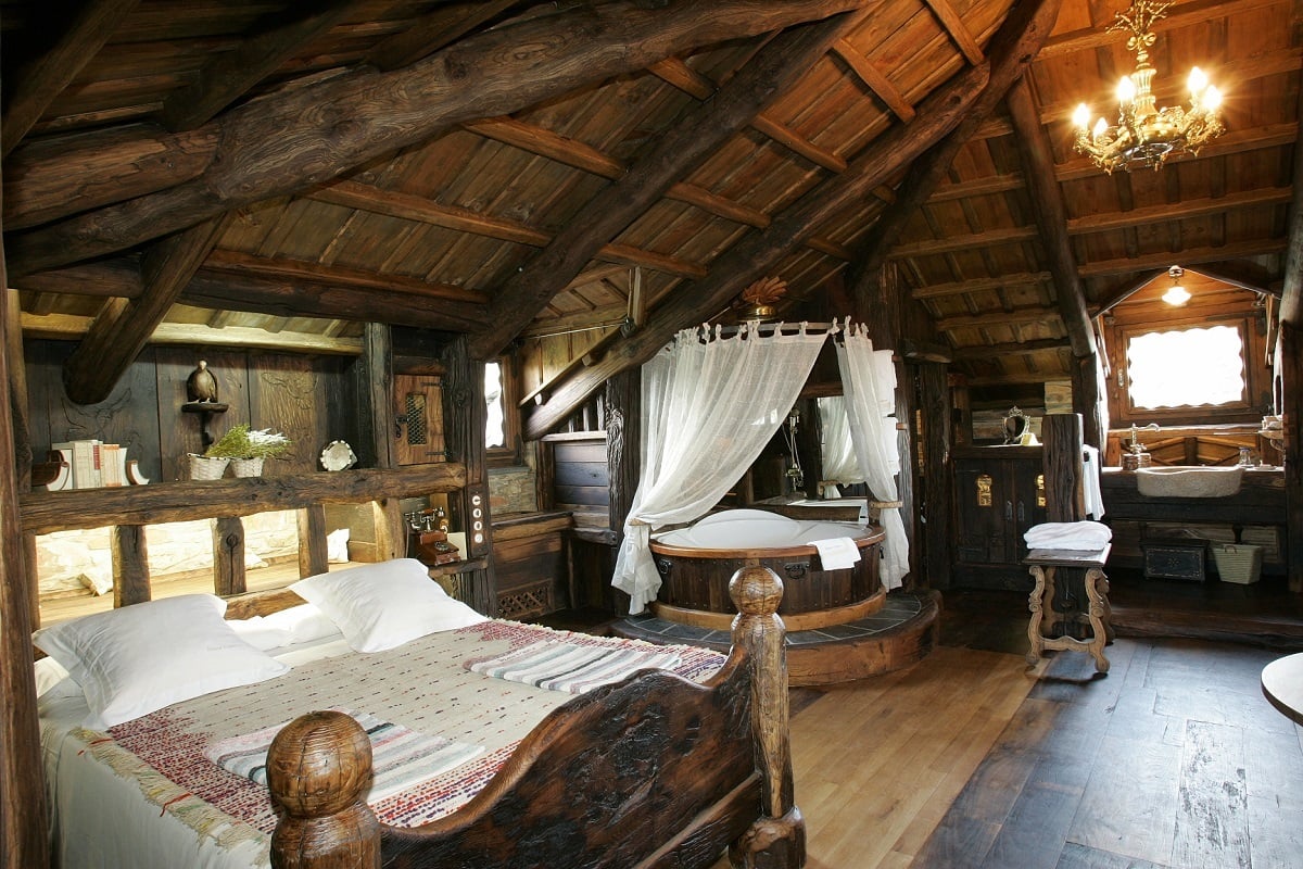 You are currently viewing Palacio de Canedo, historia y un encanto especial en cada habitación