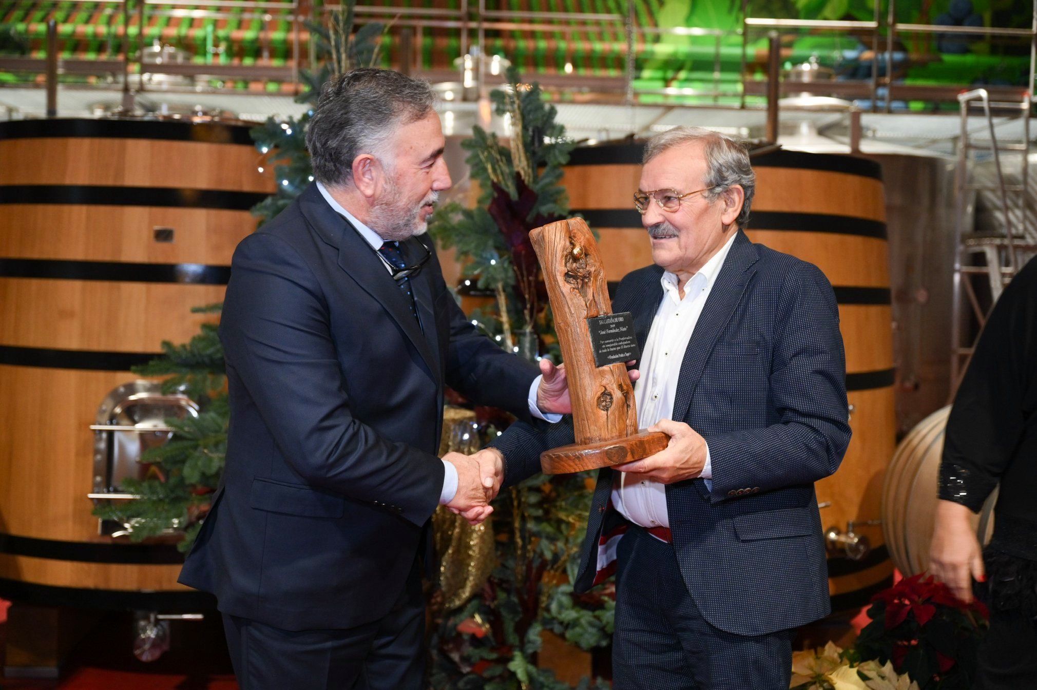 En este momento estás viendo ¡Adelante y A Tope! El presidente de la Ponferradina, XVI Castaña de Oro de la Fundación Prada A Tope