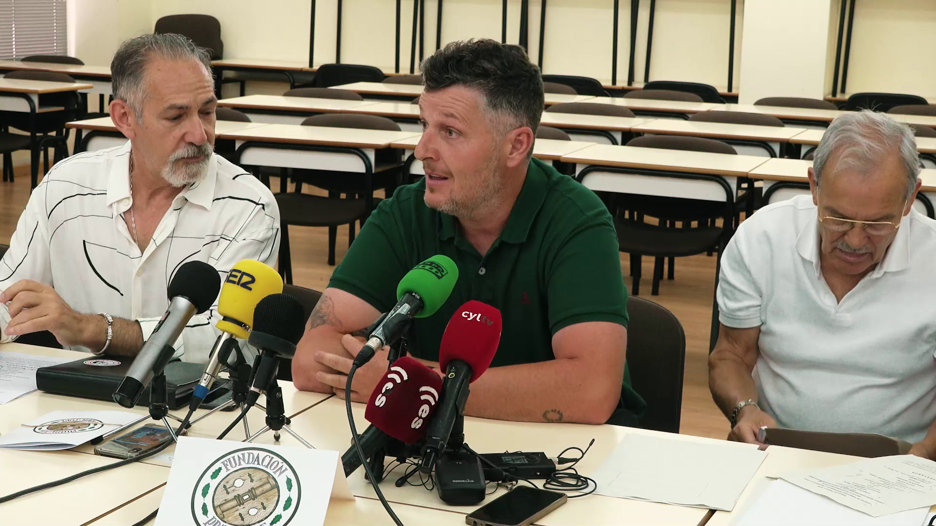 You are currently viewing Asociación Berciana de Agricultores. Manifiesto Prada A Tope