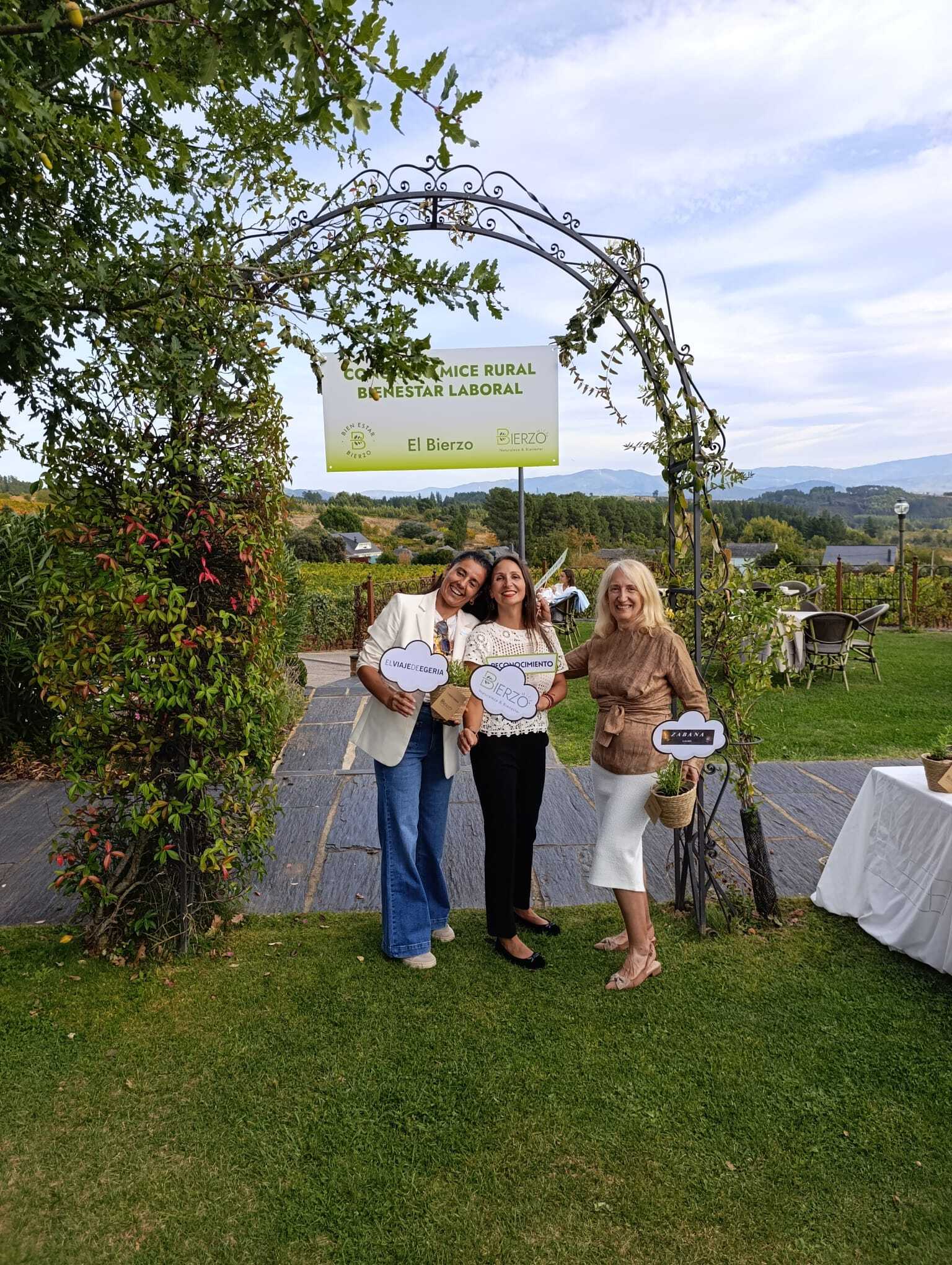 WhatsApp Image 2025-11-11 at 11.40.30 (1)